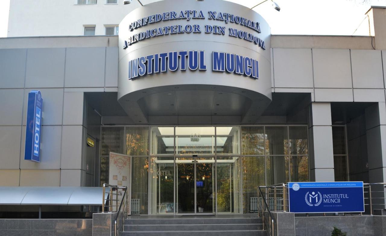 Institutul Muncii Chisinau Exterior foto